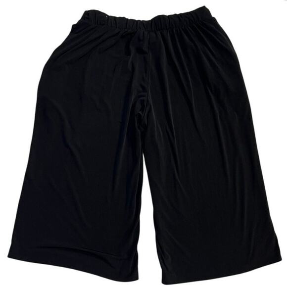 Lane Bryant Black Wide Leg Pull On Style Culott Pants Size 10/12 - Picture 2 of 8